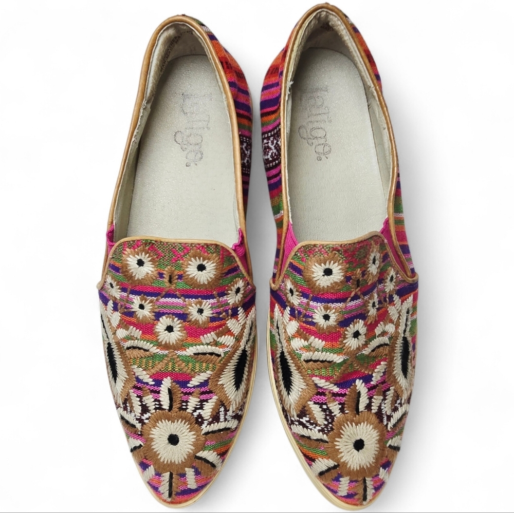 Latigo Embroidered Vibrant Multicolor Artisan Boho Anthropologie Size 9
